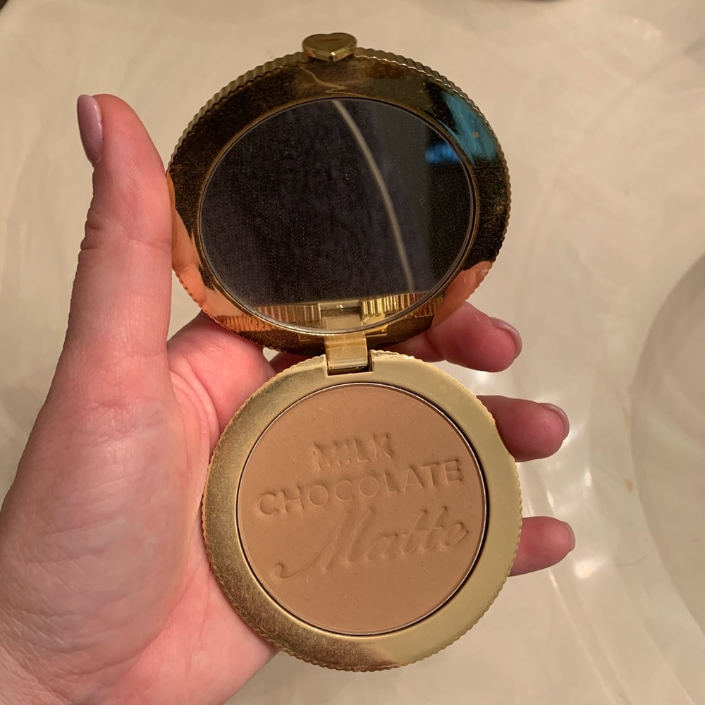 Too Faced Milk Chocolate Bronzer